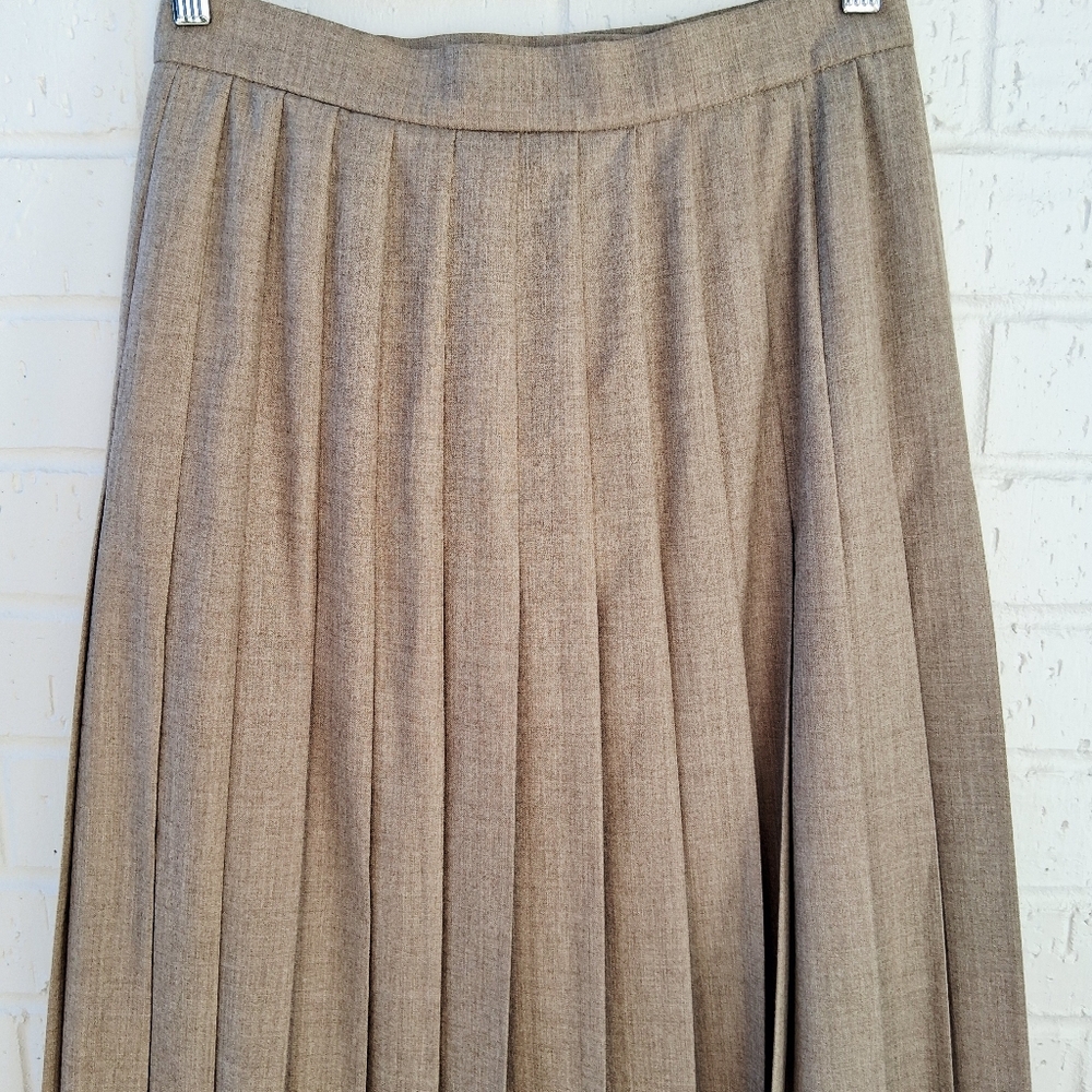 Escada Margaretha Ley Kilt Style Gold Bobby Pin Wool Cashmere Skirt Sz:EU38/6US - Picture 5 of 13